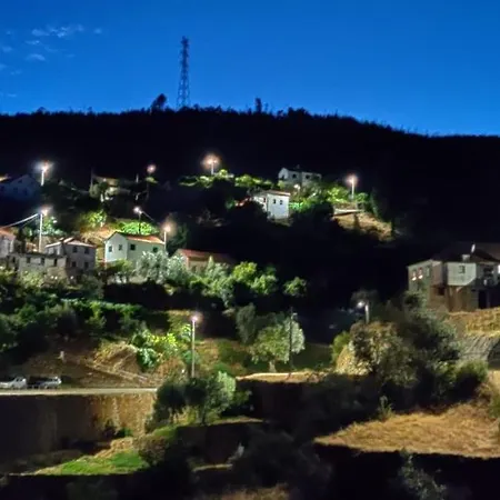 乡村民宿 A Casa Da Natalia Cha de Alvares