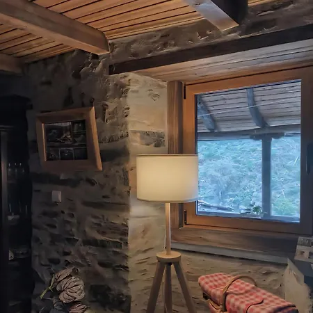 A Casa Da Natalia Cha de Alvares