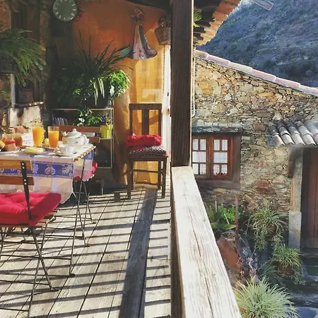 Casa rural A Casa Da Natália Cha de Alvares